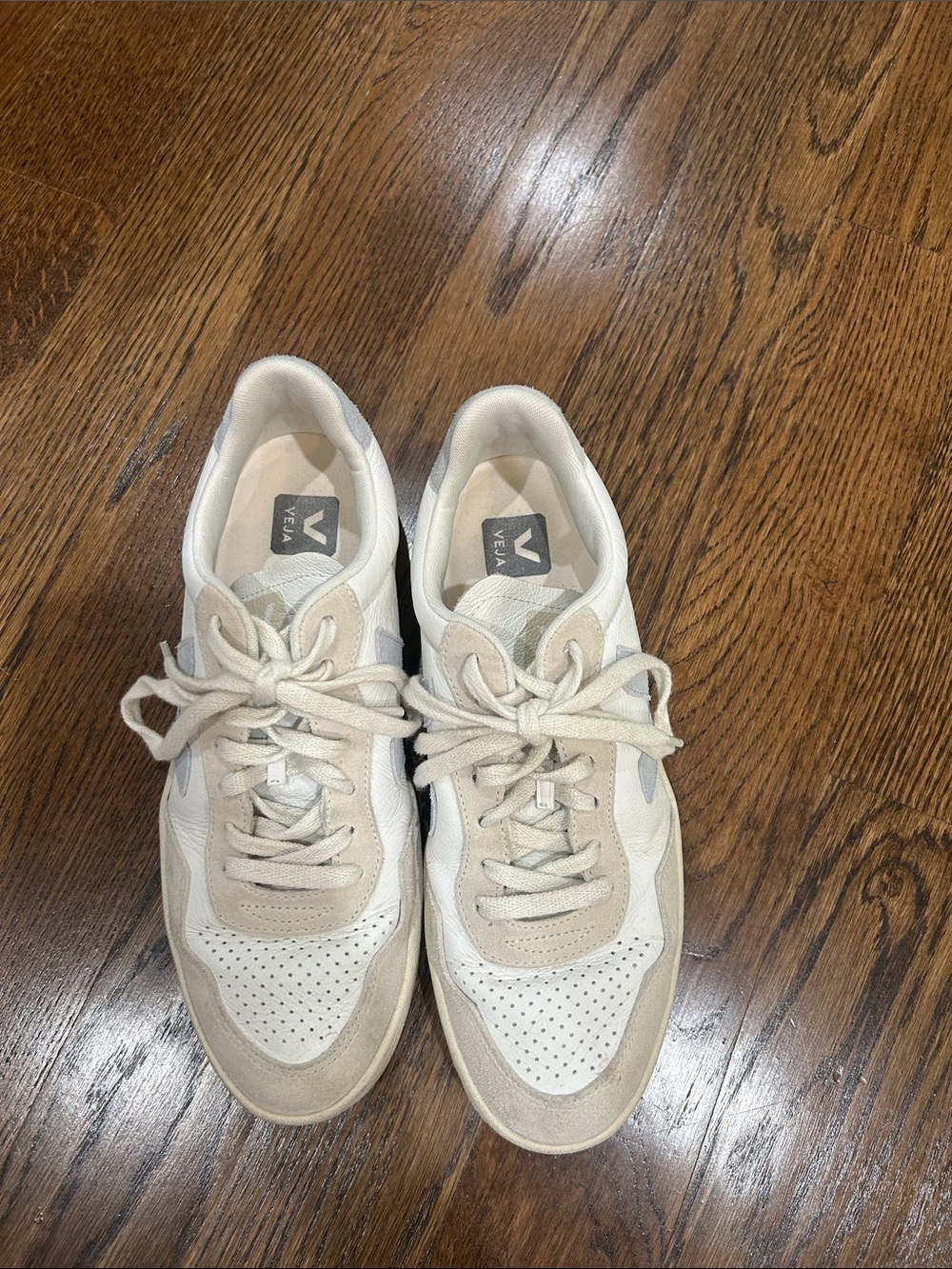 Veja Women's Cream & Light Blue Suede Leather Sneakers size 10